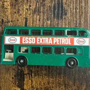 Esso Daimler London Green Bus Matchbox Extra Petrol 1966 #74